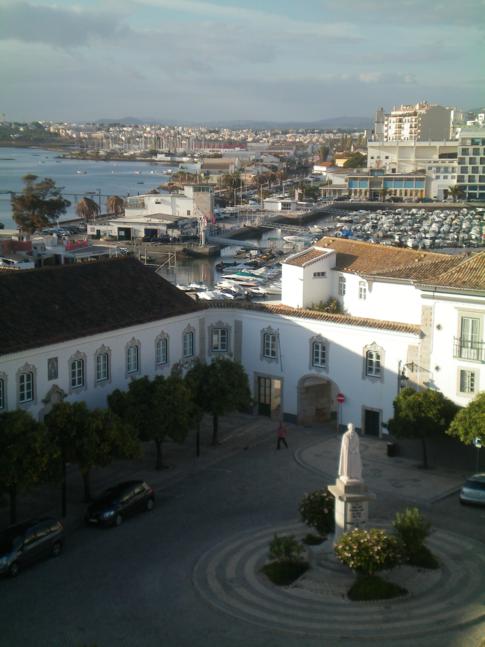 Überblick über Faro von der Kathedrale in der Altstadt