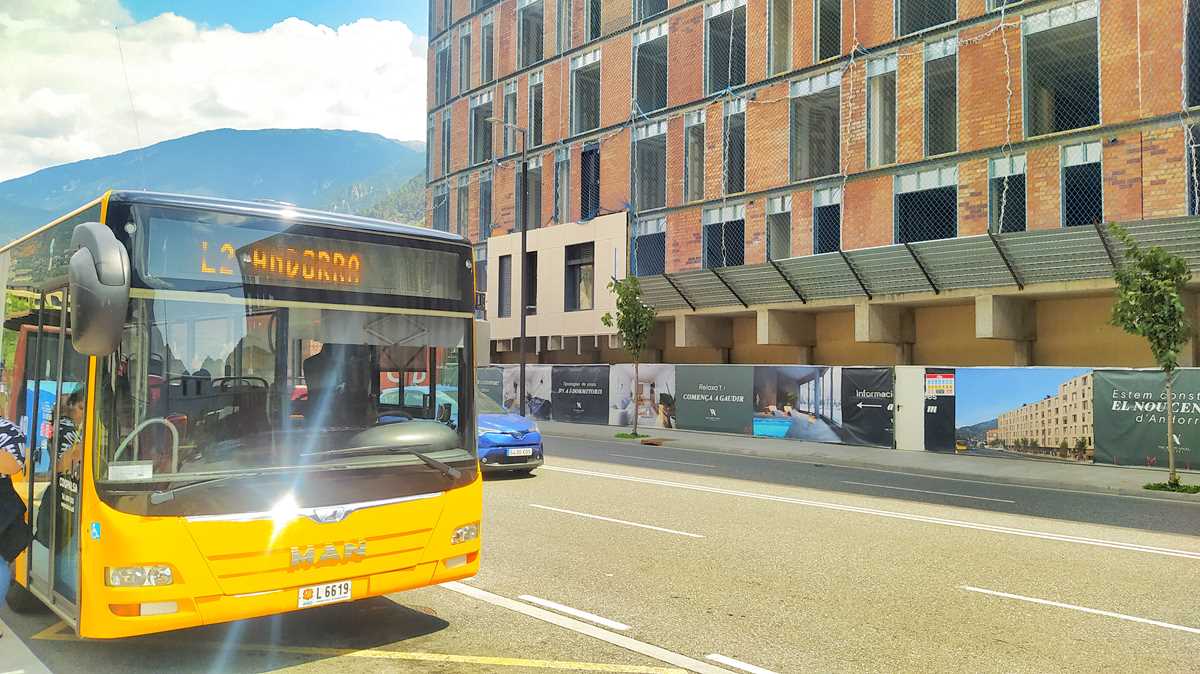 Ein lokaler Bus in Andorra