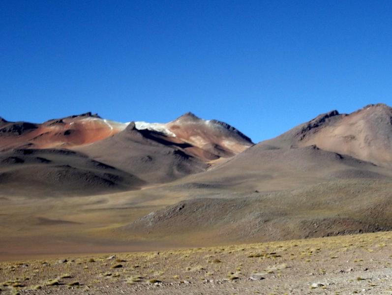 Atemberaubende Landschaft auf unserer Reise mit Thiago Tours durch die Salzwüste von Bolivien