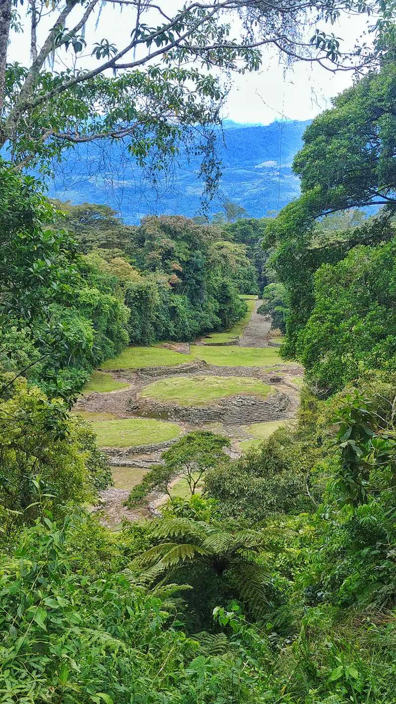 Das Monumento Nacional Guayabo in der Nähe von Turrialba, eine bedeutende Ausgrabungsstätte in Costa Rica