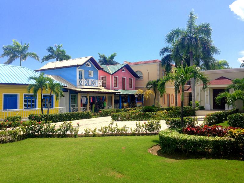 Das Hotel Luxury Bahia Principe Ambar in Punta Cana
