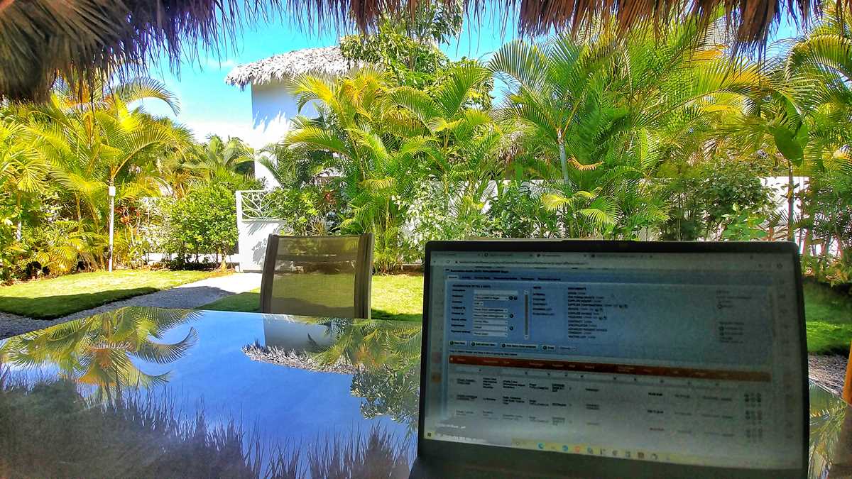 Digitaler Nomade in der Dominikanischen Republik - hier in unserer Villa in Las Terrenas