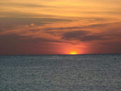 Sonnenuntergang am Grand Anse Beach in Grenada