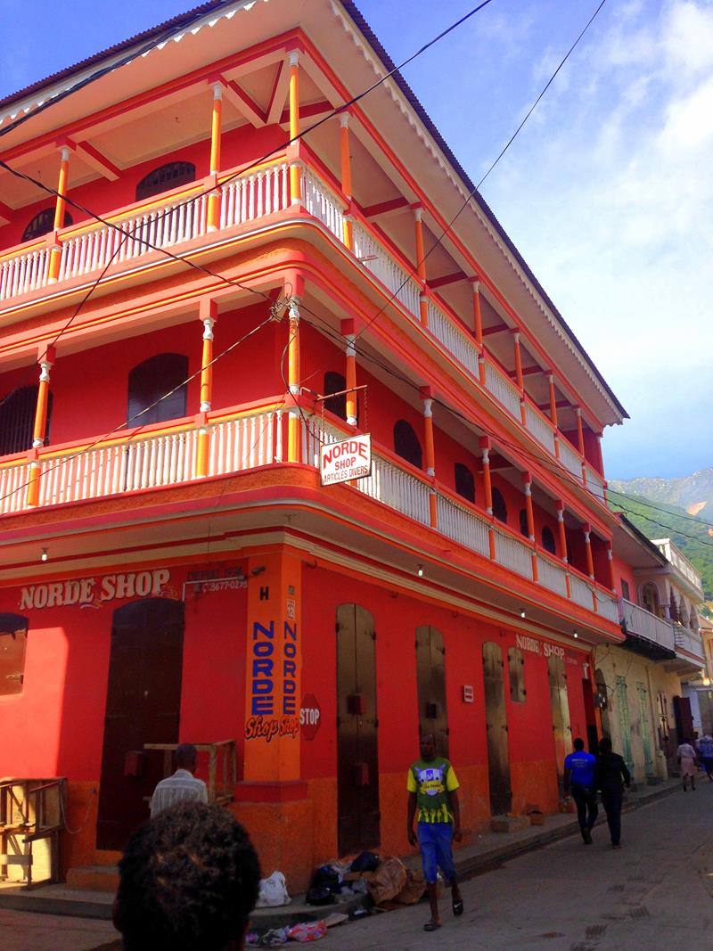 Einige historische Häuser zeigen von der schönen Seite Cap-Haitiens
