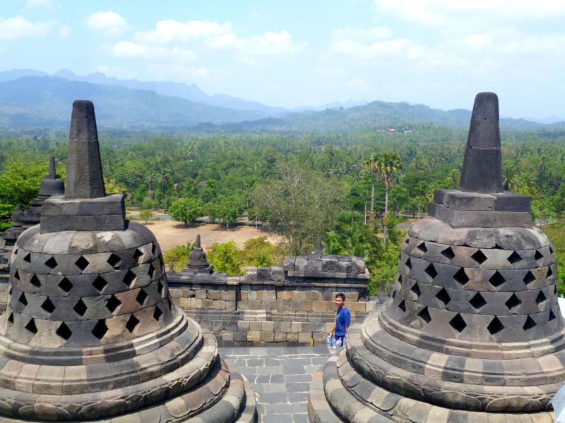 Borobodur - einer der beeindruckenden Unesco-Tempel nahe Yogyakarta
