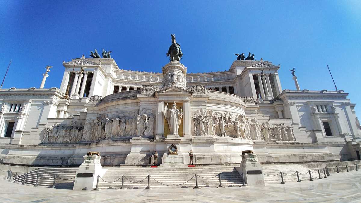 Das Nationaldenkmal Viktor Emmanuel II. in Rom, eine Sehenswürdigkeit in Italiens Hauptstadt