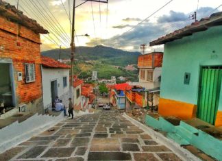 Die im Zentrum von Kolumbien gelegene Stadt San Gil