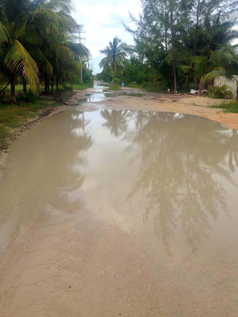 Überflutete Straßen auf der Isla Holbox