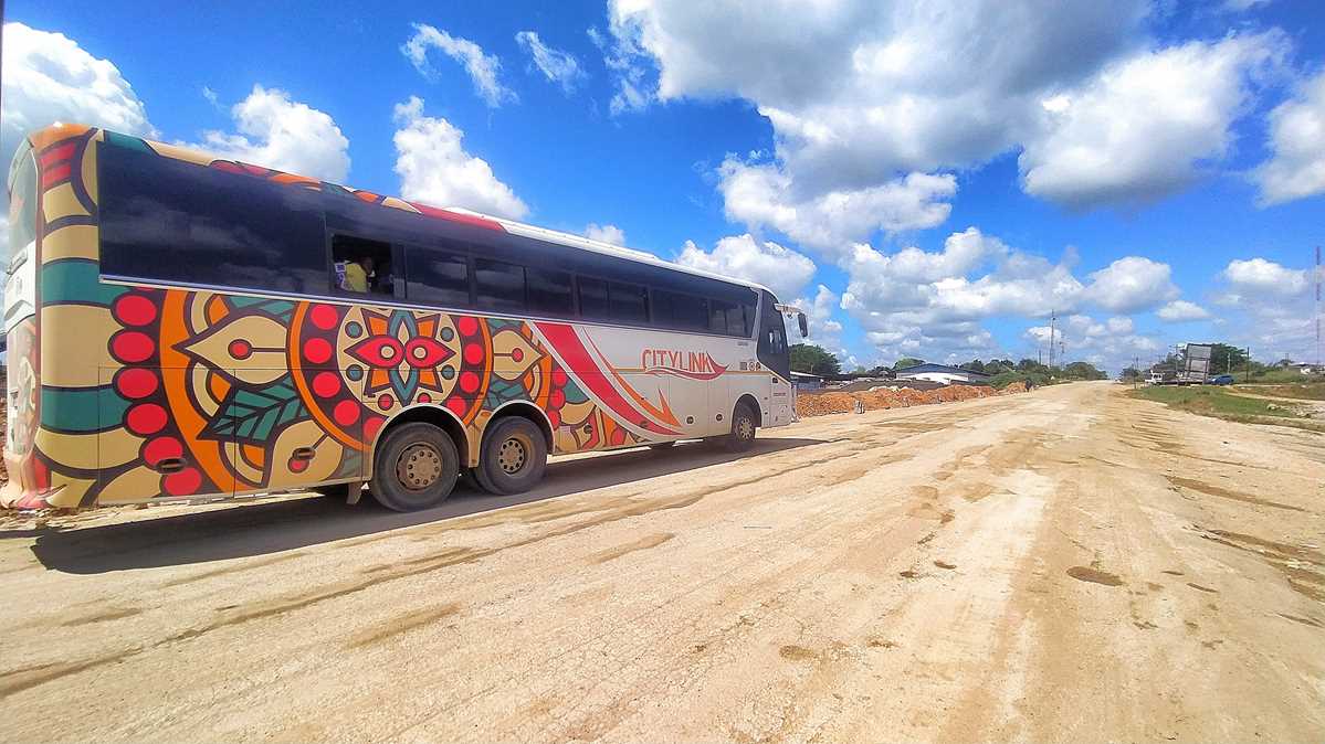 Ein Bus von Chimoio nach Maputo mit der Gesellschaft Citylink