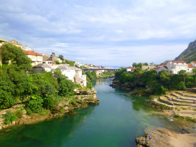 Blick von der Alten Brücke auf das wunderschöne Mostar