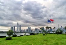 Die Skyline von Panama-Stadt, das Finanzzentrum von Mittelamerika