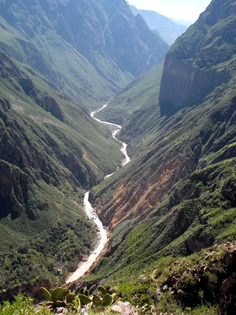 Spektakuläre Wanderung im Colca Canyon, die zweittiefste Schlucht in Peru und der Welt