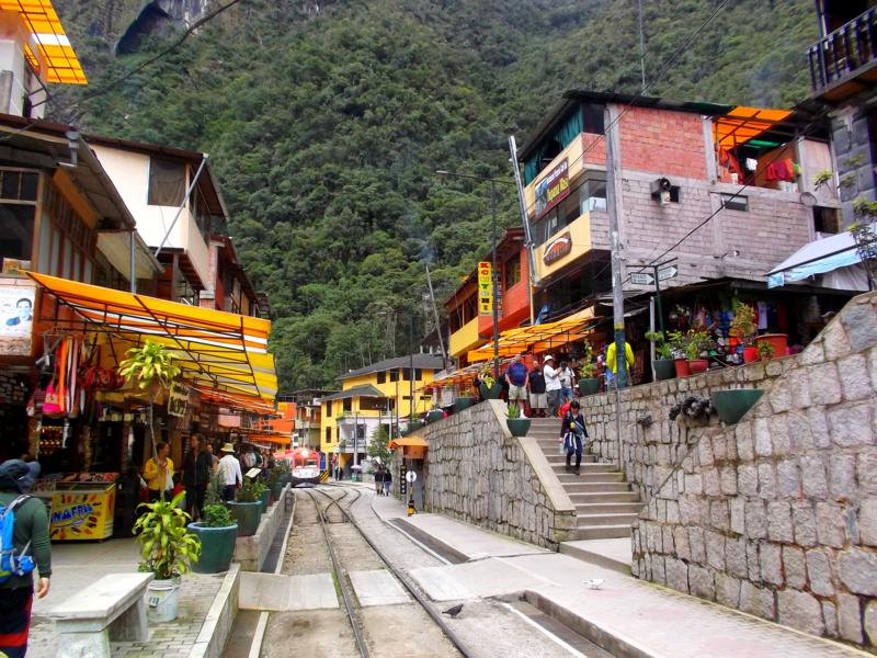 Aguas Caliente, der kleine Ort am Fuße von Machu Picchu
