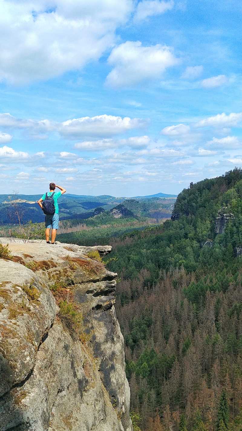 Die Idagrotte mit einem faszinierenden Ausblick auf den Nationalpark Sächsische Schweiz