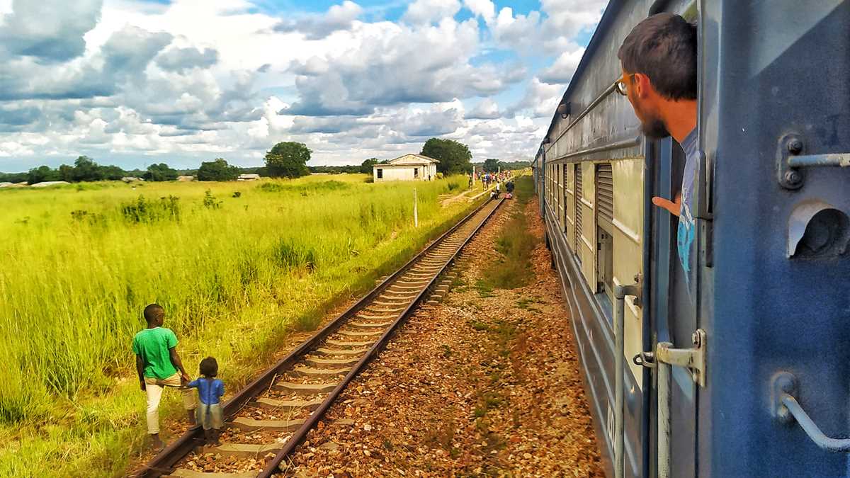 Mit dem Tazara-Zug von Tansania nach Sambia