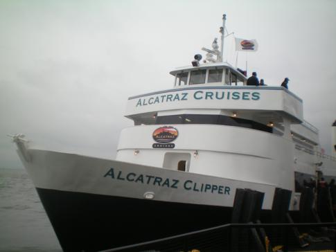 Der Alcatraz Clipper zur Überfahrt von Fishermans Wharf nach Alcatraz Island