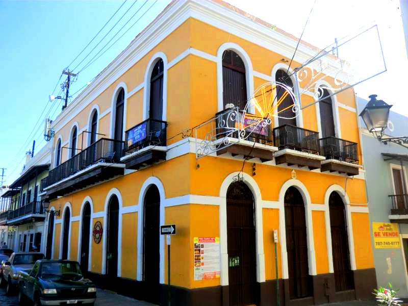 Die bunten Häuser in der Altstadt von San Juan, zugleich UNESCO-Weltkulturerbe