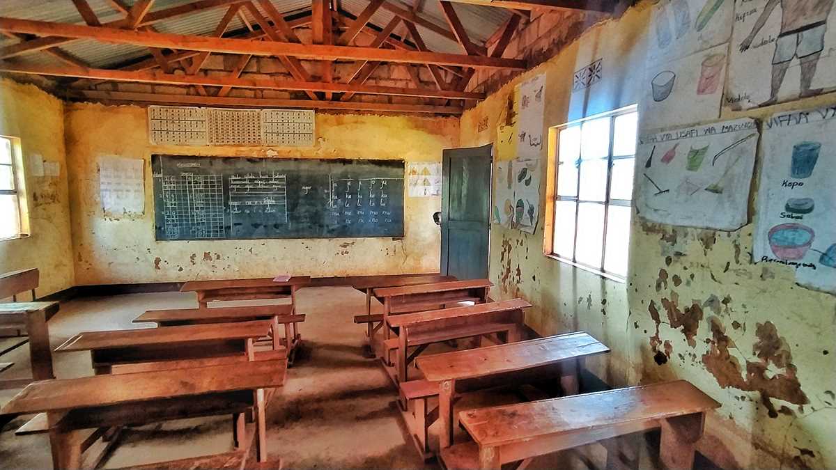Beeindruckender Schulbesuch in Tansania, nahe Karatu
