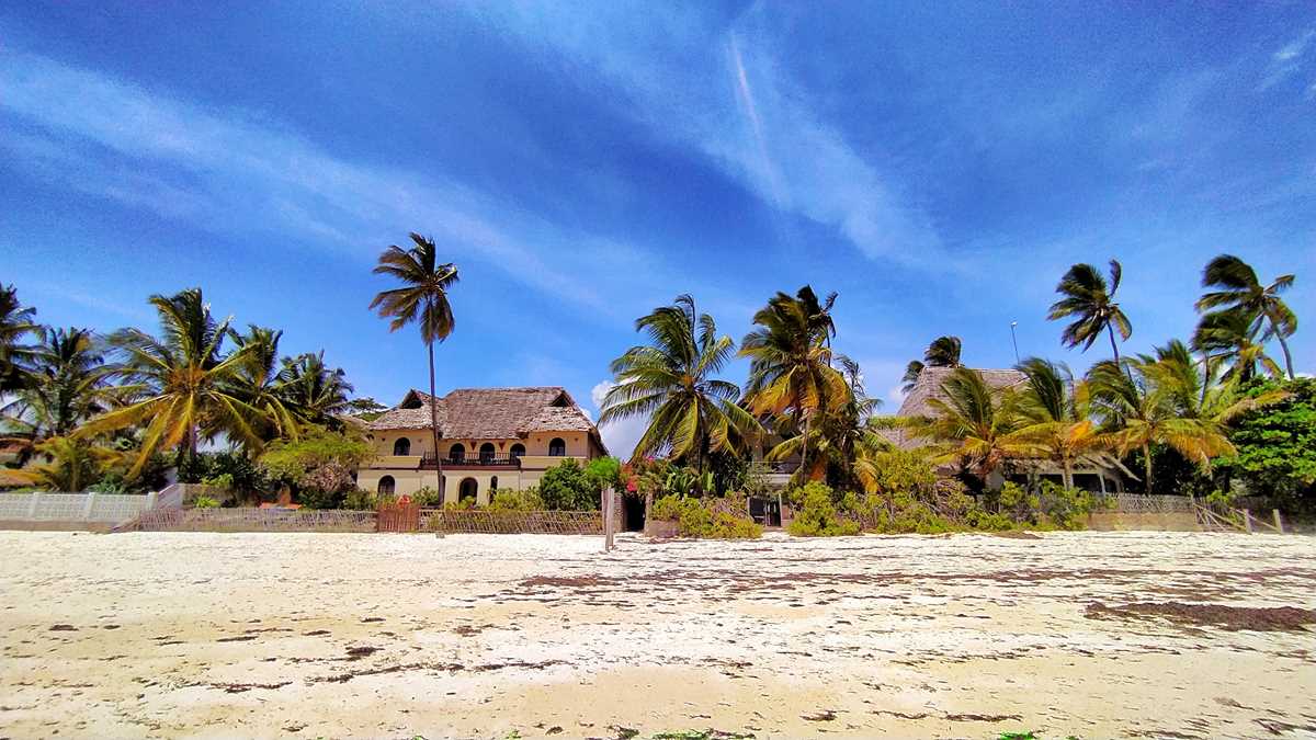 Der Strand von Jambiani in Sansibar