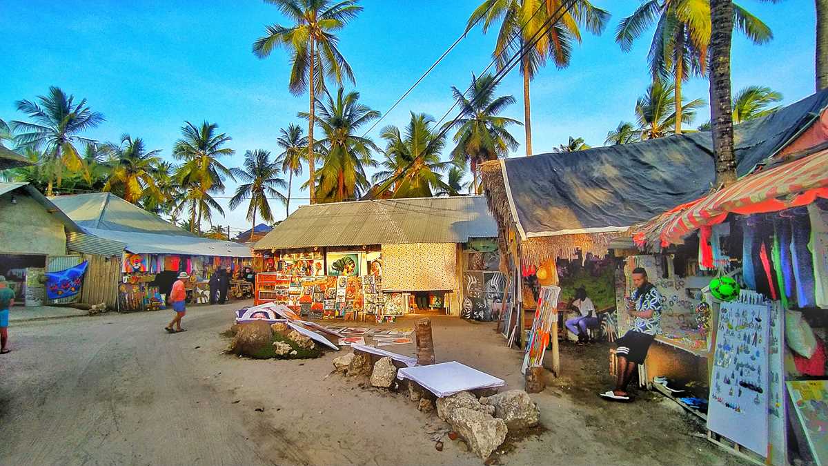 Der kleine Ort Paje an der Ostküste von Sansibar