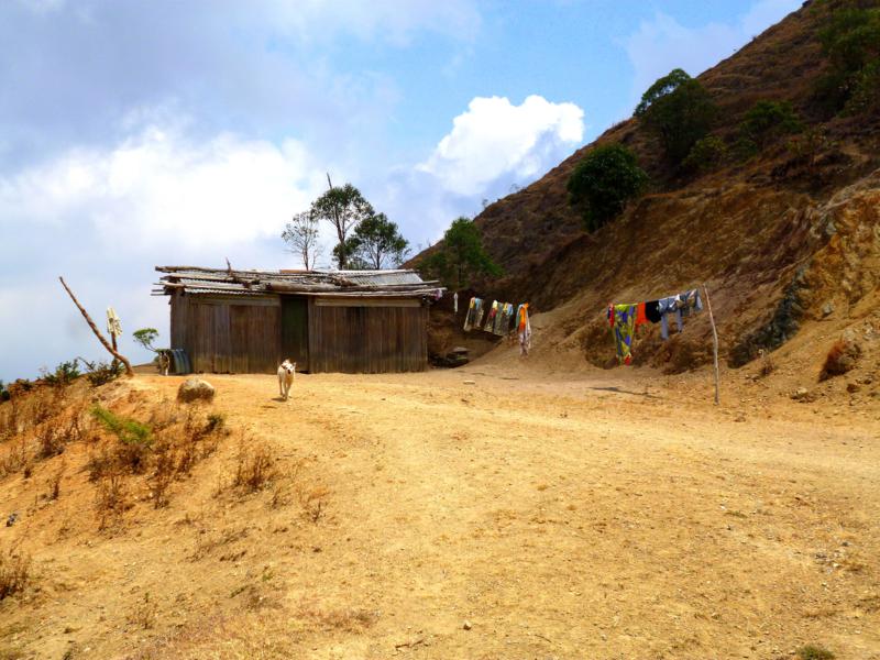 18km-Wanderung im unberührten Timor-Leste (Osttimor) nach Hatubuilico