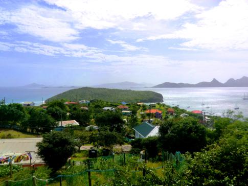 Die Kirche auf Mayreau mit tollem Ausblick über die Insel und die Tobago Cays