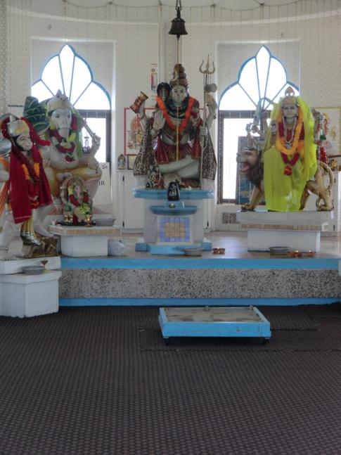 Der Hindu-Tempel im Meer bei Waterloo an der Westküste von Trinidad