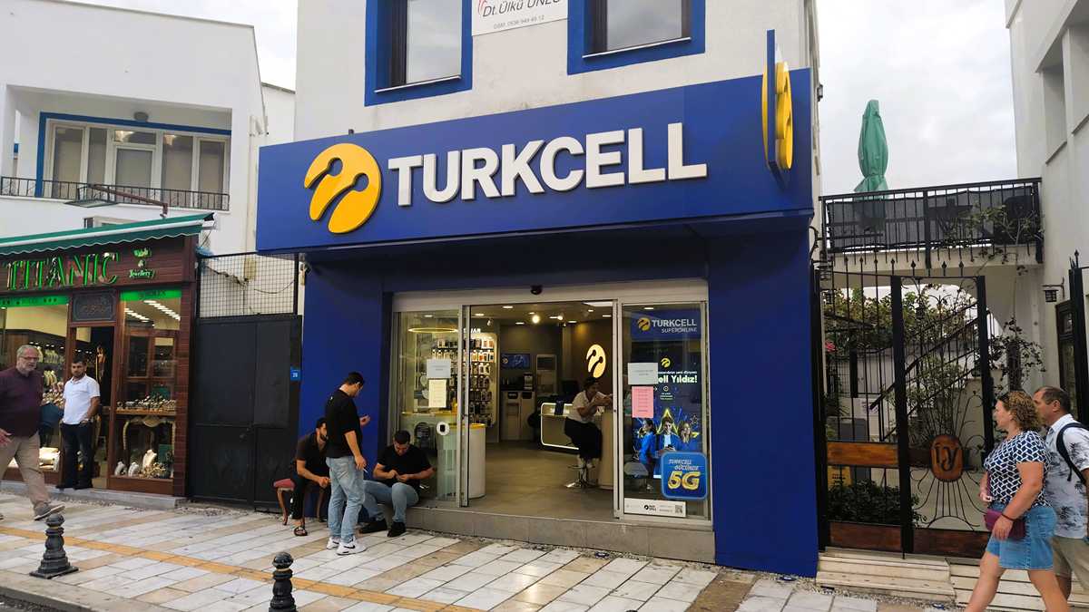 Turkcell-Laden in Bodrum, Türkei - hier kann man eine SIM-Karte kaufen