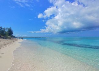 Die Grace Bay, der wohl bekannteste Strand auf den Turks- und Caicosinseln