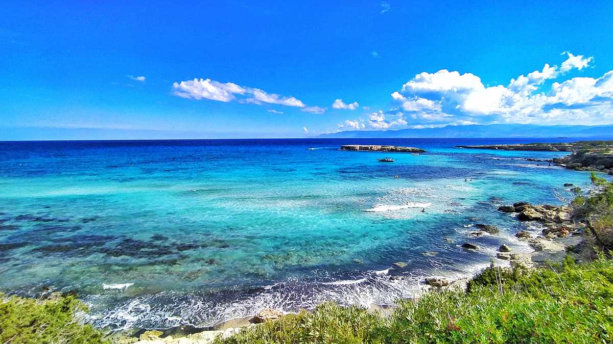 Die Blue Lagoon im Nordwesten von Zypern auf der Akamas-Halbinsel